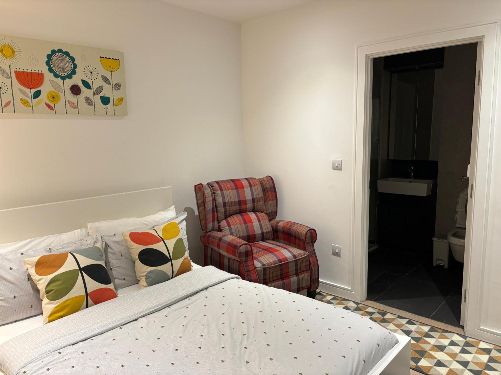 Modern En-Suite Room And Self Catering In לונדון מראה חיצוני תמונה